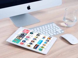 Apple đang dùng mánh lới quảng cáo và công nghệ cũ để bán iPhone 8